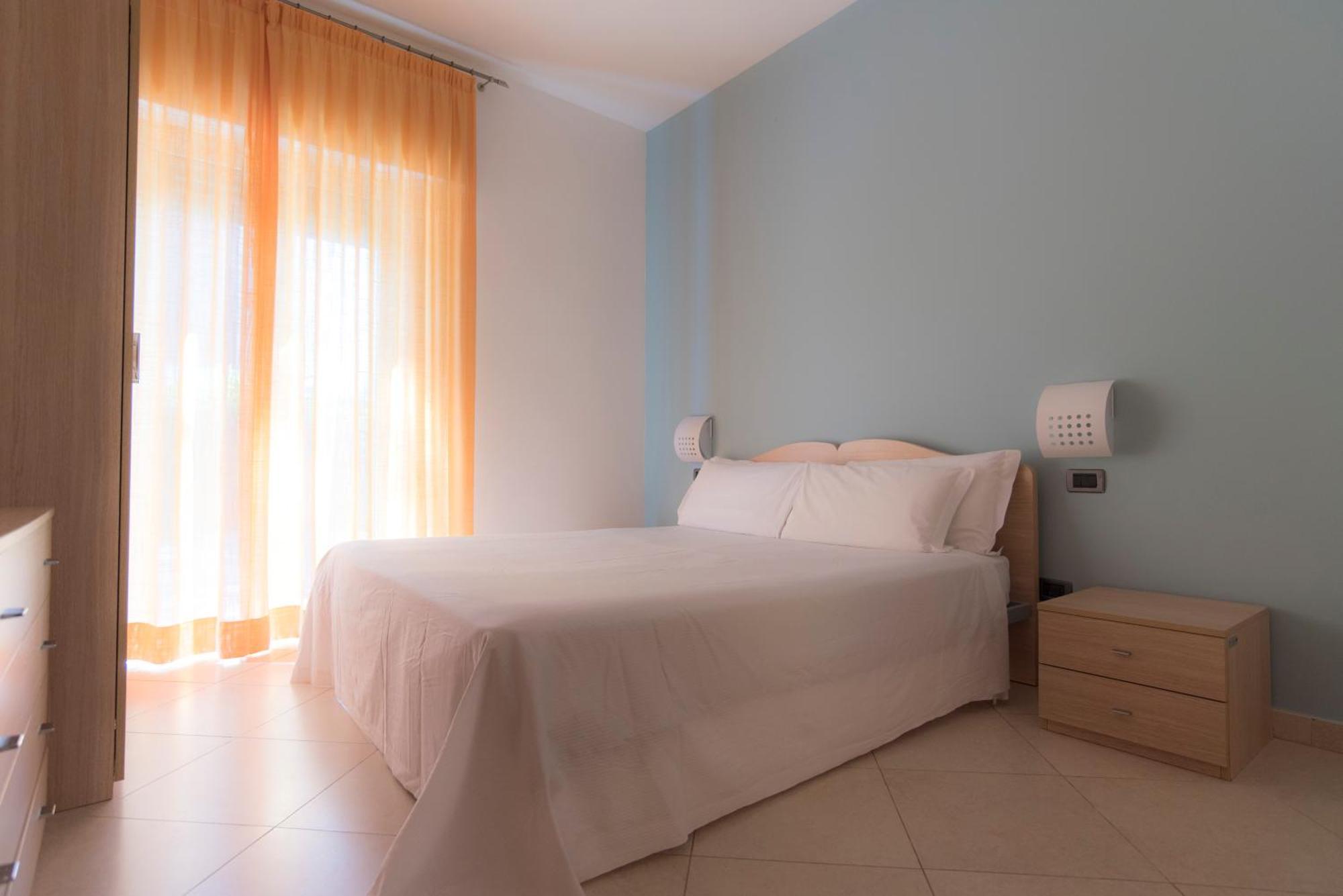 Hotel Riva Del Sole Giovinazzo Exterior photo